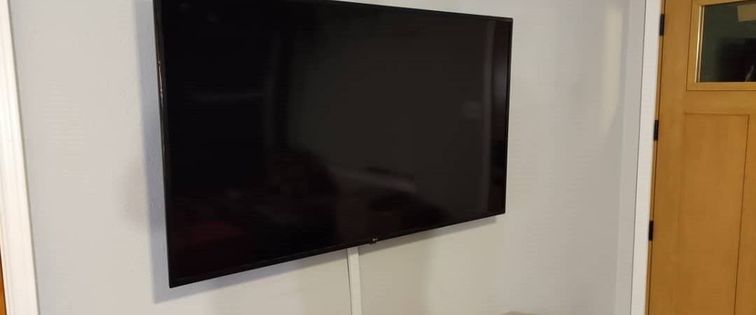 Complete Guide to Wall-Mounting a TV: Steps, Tips, and Required Tools
