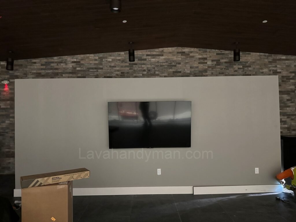 "Smart TV processor and memory components for better performance"