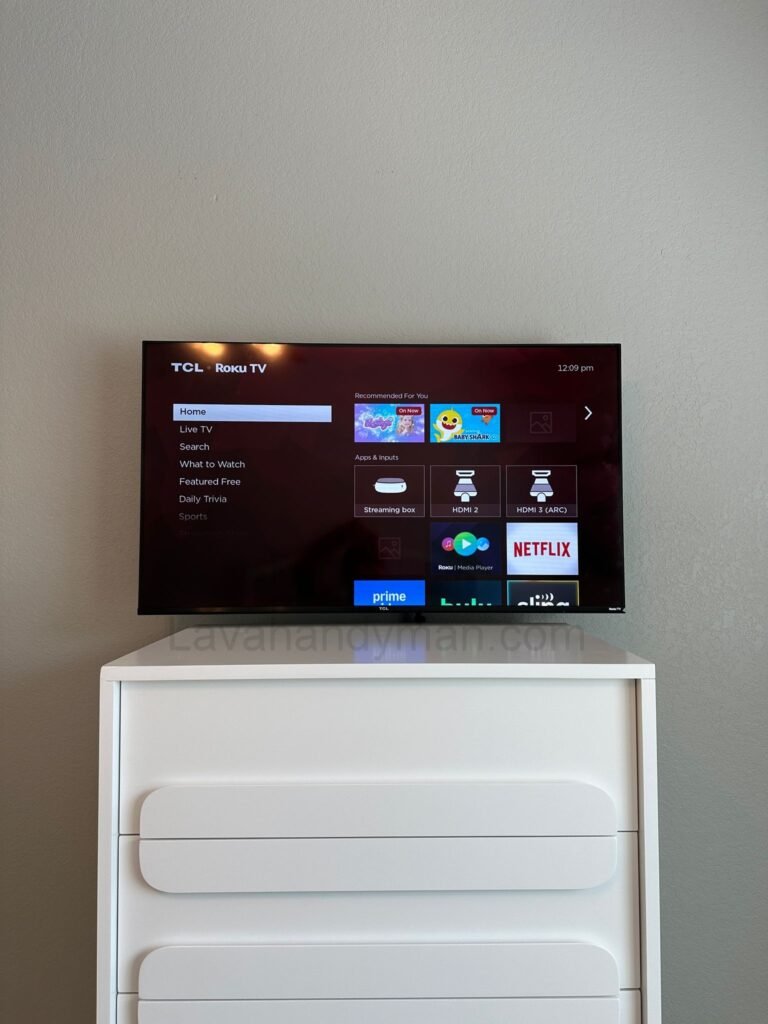 Side-by-side comparison of MAM and DAM systems for media management