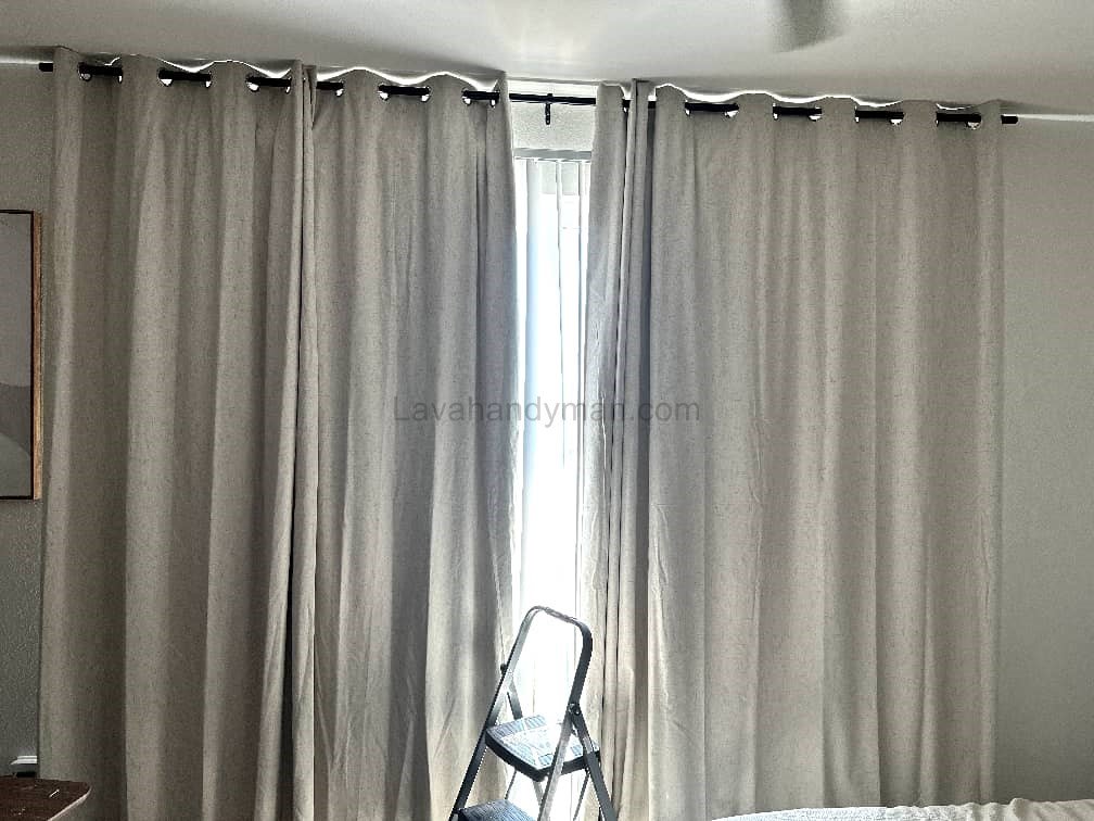 Thick and Velvet Curtains 