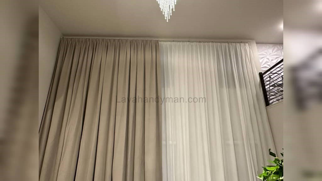 Best Ideas for Two-Tone Sheer Curtains in the Living Room | Photos + Guide