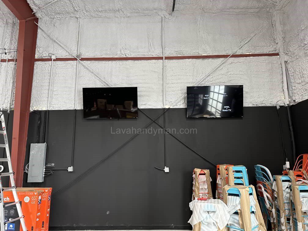 Install a TV on a Café-Bar