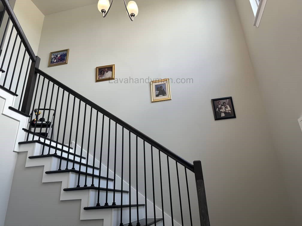 Hanging a Picture Without Drilling