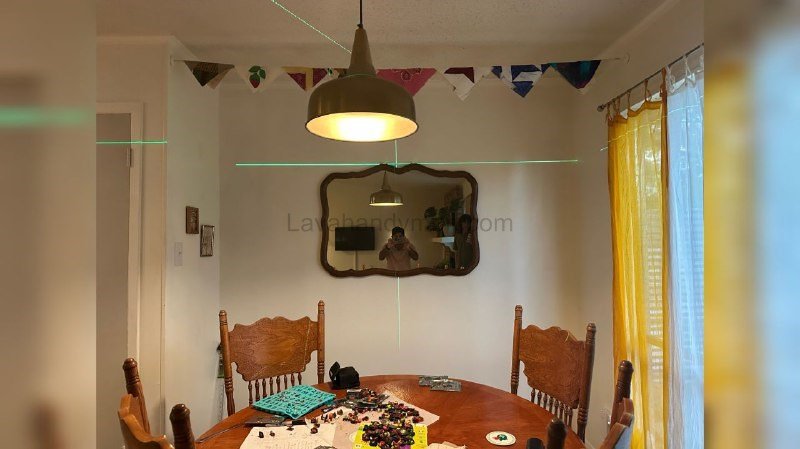 Modern vs. Classic vs. Minimalist Decorative Mirrors: A Complete Comparison