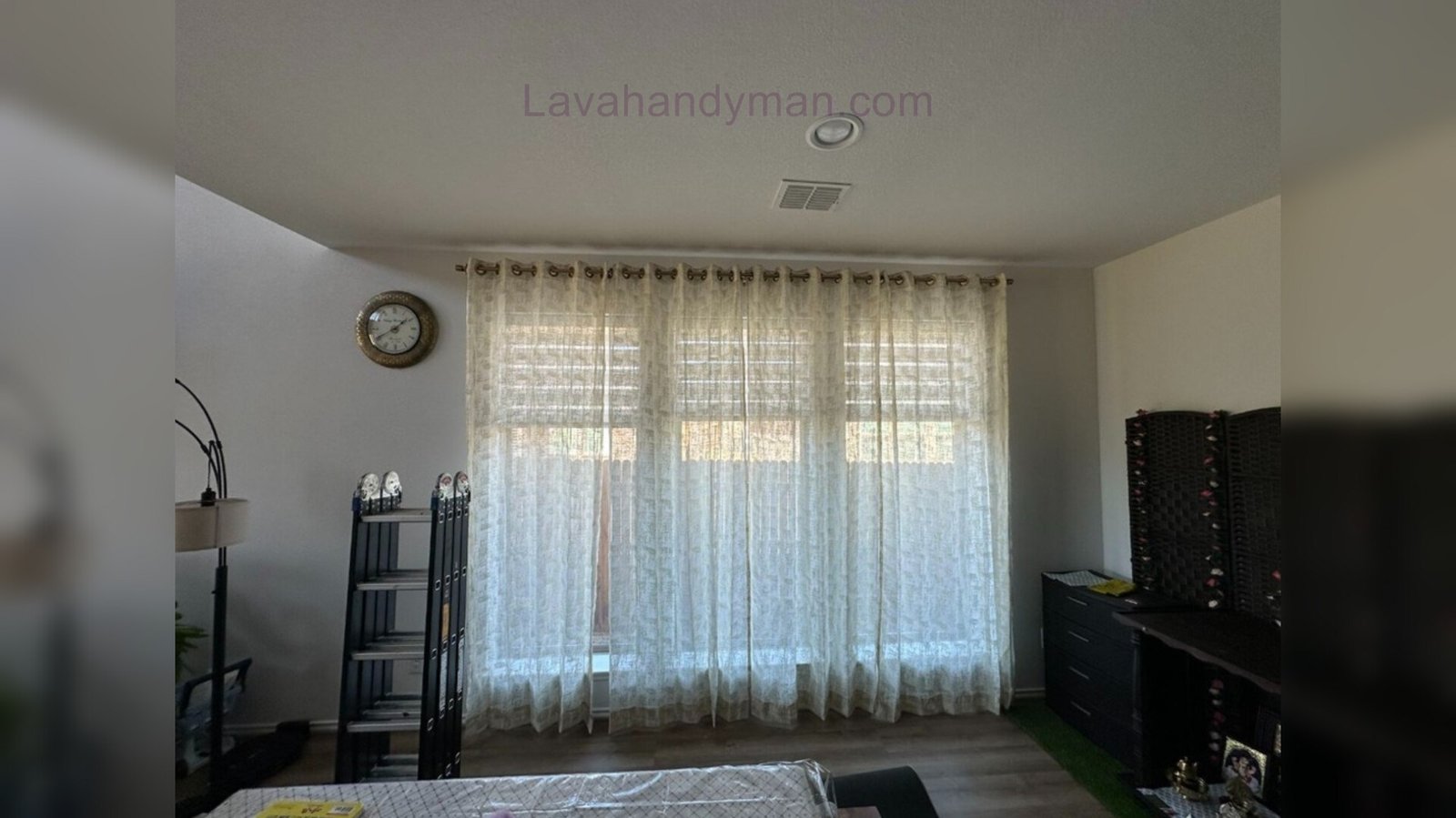 Professional Curtain Installation for Homes, Offices, and Commercial Spaces with High-Quality Service