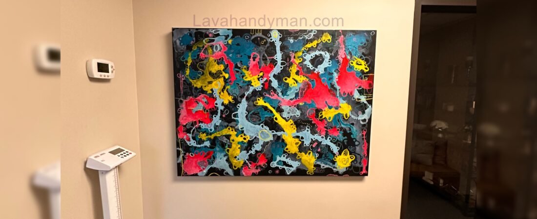 Complete Guide to Hanging a Painting on the Wall Using a Level for a Straight, Accurate, and Beautiful Display
